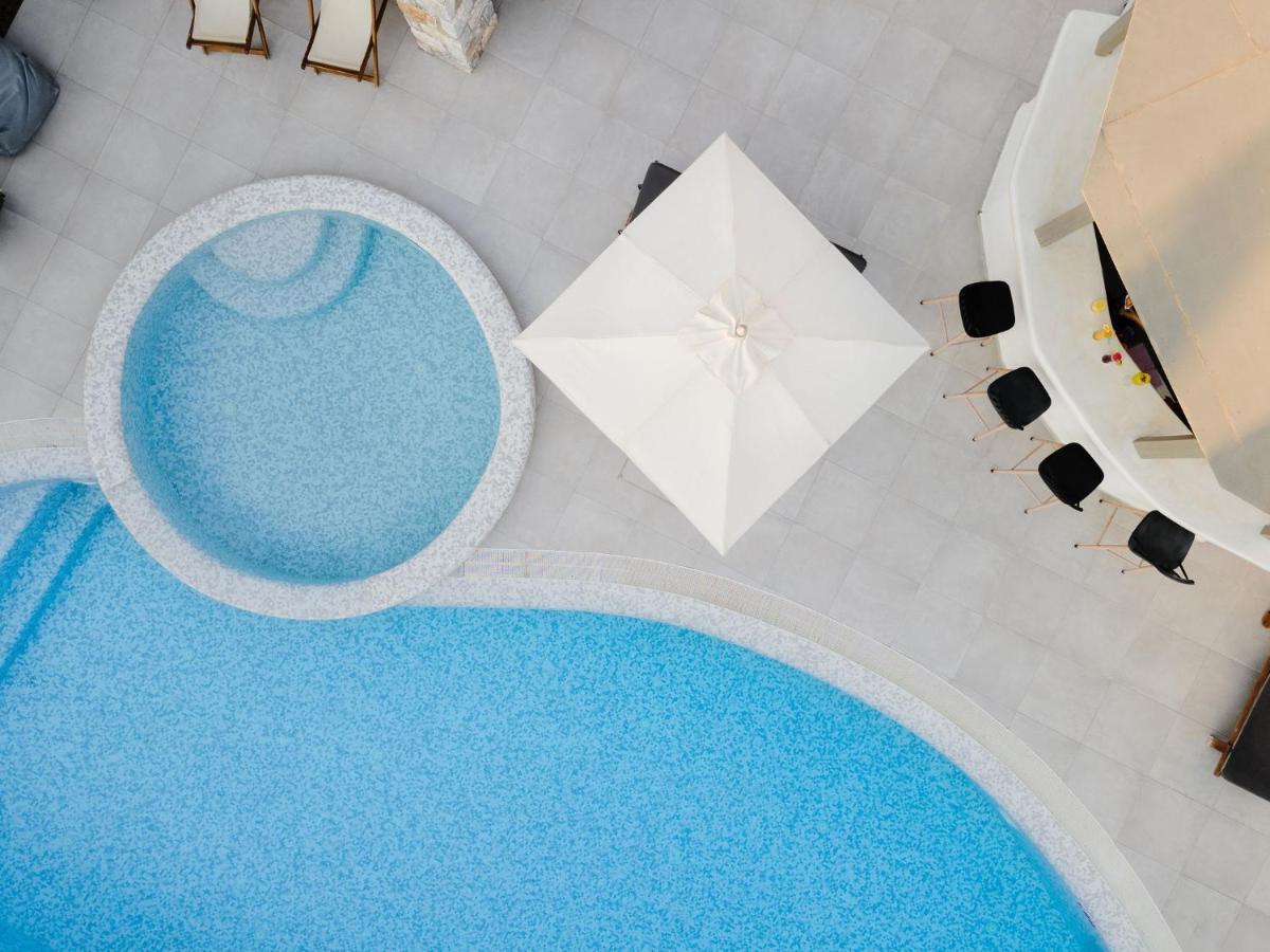 Melidron Hotel & Suites อาโยส โพรโกปิออส ภายนอก รูปภาพ